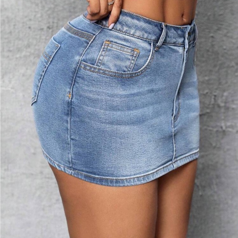 SHEIN Blue Denim Mini Skirt